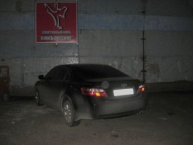 Машина депутата Лапауха. Фото: М. Афанасьев