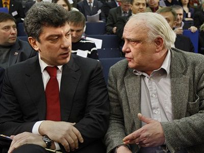 Борис Немцов и Владимир Буковский на съезде "Солидарности" (2007 г.). Источник - openrussia.org