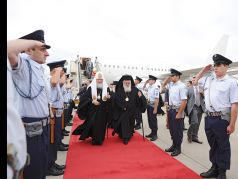 Визит в Афины в июне 2013 года патриарх Кирилл совершил на Airbus A318. Фото: patriarchia.ru