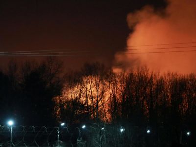 Пожар в ИК-15 Иркутской области. 10 апреля 2020 год. Фото: Evgeny Kozyrev / REUTERS