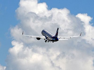 Пассажирский самолет в небе. Фото: Сергей Пивоваров / РИА Новости
