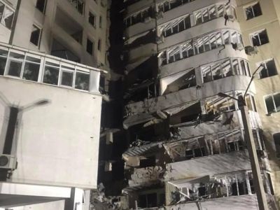 Дом в Одессе, разрушенный ракетным ударом 23.04.22. Фото: t.me/poligonpoligonmedia